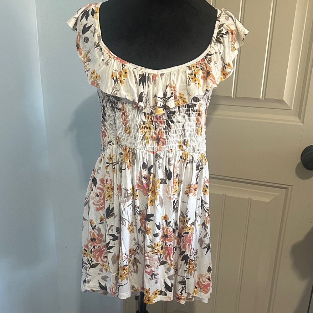 Torrid Ruffle Flower Tunic Top